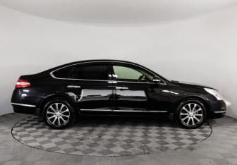 Подержанный автомобиль Nissan Teana 2008 года (4 фото)