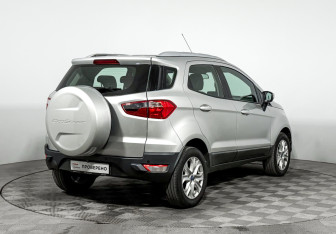 Подержанный автомобиль Ford EcoSport 2016 года (5 фото)