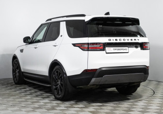 Подержанный автомобиль Land Rover Discovery 2017 года (7 фото)