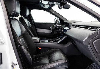 Подержанный автомобиль Land Rover Range Rover Velar 2019 года (25 фото)