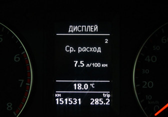 Подержанный автомобиль Volkswagen Jetta Sedan 2012 года (18 фото)
