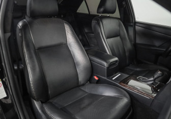 Подержанный автомобиль Toyota Camry Sedan 2017 года (25 фото)