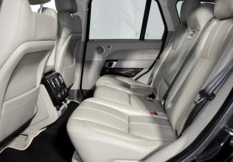 Подержанный автомобиль Land Rover Range Rover 2013 года (12 фото)