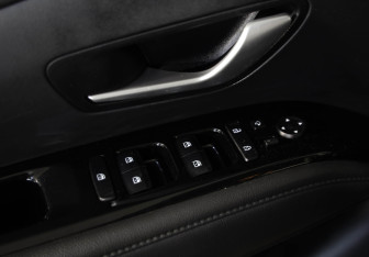 Подержанный автомобиль Hyundai Tucson 2023 года (19 фото)