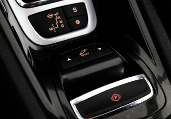 Подержанный автомобиль Citroen C5 Sedan 2008 года (15 фото)