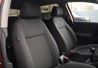 Подержанный автомобиль Volkswagen Golf Hatchback 2008 года (18 фото)