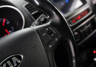 Подержанный автомобиль Kia Sorento 2019 года (18 фото)
