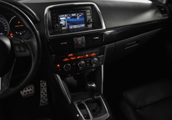 Подержанный автомобиль Mazda CX-5 2012 года (23 фото)