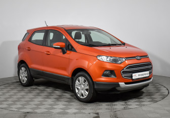 Подержанный автомобиль Ford EcoSport 2017 года (3 фото)