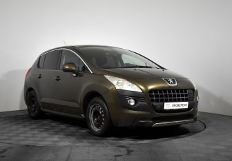 Подержанный автомобиль Peugeot 3008 2012 года (3 фото)