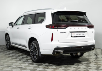 Подержанный автомобиль Exeed VX 2021 года (7 фото)