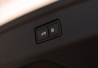 Подержанный автомобиль Audi A5 Liftback 2020 года (18 фото)