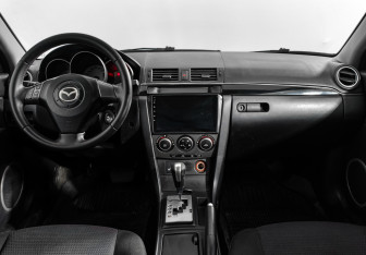 Подержанный автомобиль Mazda 3 Sedan 2006 года (14 фото)