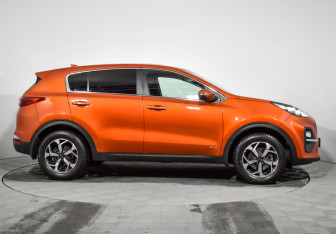 Подержанный автомобиль Kia Sportage 2020 года (4 фото)