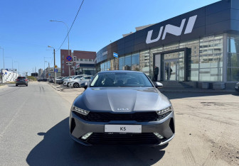 Новый Kia K5 2025 (2 фото)