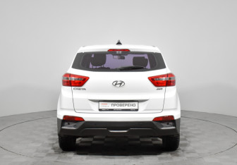 Подержанный автомобиль Hyundai Creta 2017 года (6 фото)
