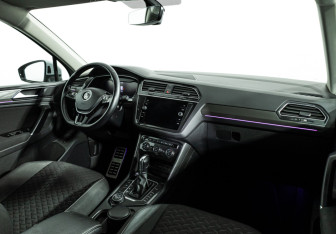 Подержанный автомобиль Volkswagen Tiguan 2018 года (9 фото)