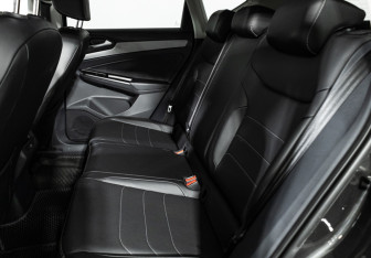 Подержанный автомобиль Jetta VS5 2022 года (10 фото)