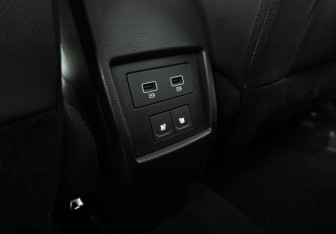 Подержанный автомобиль Renault Duster 2021 года (19 фото)