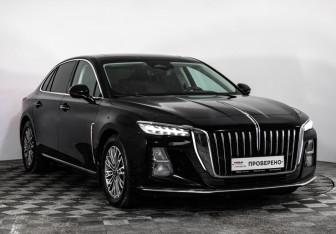 Подержанный автомобиль Hongqi H5 2024 года (4 фото)