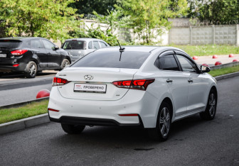 Подержанный автомобиль Hyundai Solaris Sedan 2019 года (6 фото)