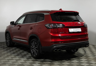 Подержанный автомобиль Chery Tiggo 8 Pro Max 2022 года (7 фото)