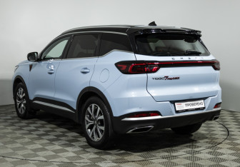 Подержанный автомобиль Chery Tiggo 7 Pro Max 2023 года (7 фото)