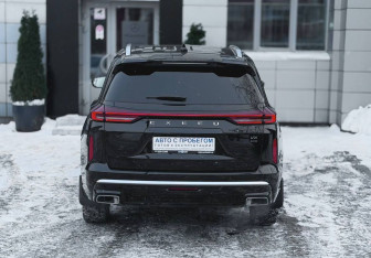 Подержанный автомобиль Exeed VX 2023 года (5 фото)