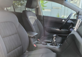 Подержанный автомобиль Kia Sportage 2016 года (13 фото)