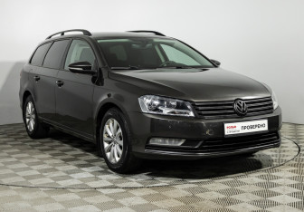 Подержанный автомобиль Volkswagen Passat Wagon 2012 года (3 фото)
