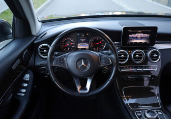 Подержанный автомобиль Mercedes-Benz GLC Coupe 2016 года (9 фото)