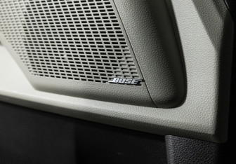 Подержанный автомобиль Kia Carnival 2021 года (26 фото)