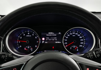 Подержанный автомобиль Kia Ceed Hatchback 2018 года (19 фото)