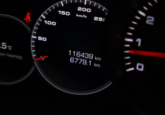 Подержанный автомобиль Porsche Cayenne 2019 года (13 фото)