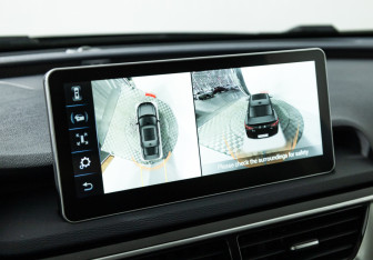 Подержанный автомобиль Hongqi H5 2022 года (18 фото)