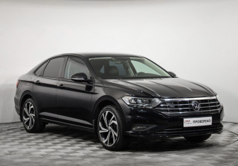 Подержанный автомобиль Volkswagen Jetta Sedan 2020 года (3 фото)