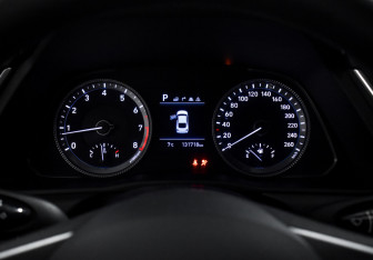 Подержанный автомобиль Hyundai Sonata 2021 года (19 фото)
