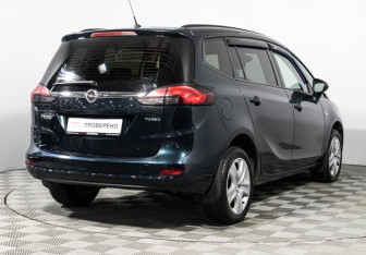 Подержанный автомобиль Opel Zafira Compactvan 2013 года (5 фото)
