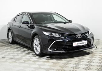 Подержанный автомобиль Toyota Camry Sedan 2021 года (3 фото)
