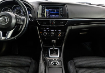 Подержанный автомобиль Mazda 6 Sedan 2014 года (14 фото)