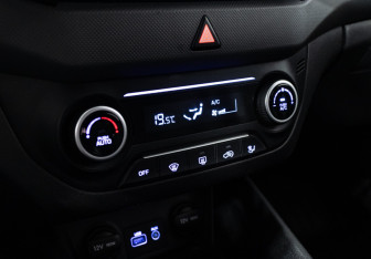 Подержанный автомобиль Hyundai Creta 2017 года (19 фото)