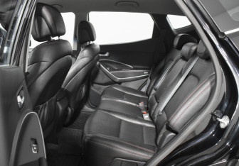 Подержанный автомобиль Hyundai Santa Fe 2015 года (12 фото)