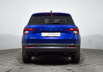 Подержанный автомобиль Skoda Karoq 2020 года (6 фото)