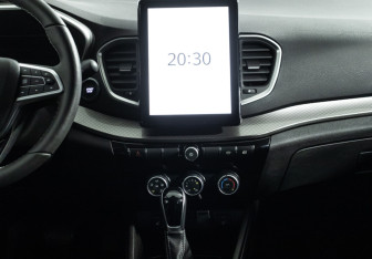 Подержанный автомобиль LADA (ВАЗ) Vesta Wagon 2024 года (14 фото)