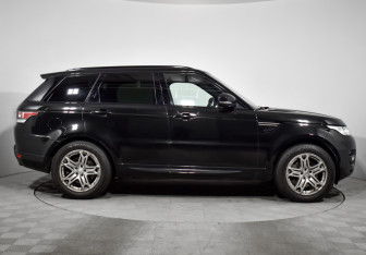 Подержанный автомобиль Land Rover Range Rover Sport 2013 года (4 фото)