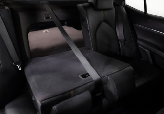 Подержанный автомобиль Toyota Camry Sedan 2019 года (25 фото)