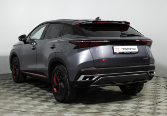 Подержанный автомобиль Omoda C5 2023 года (7 фото)