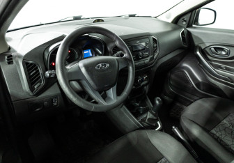 Подержанный автомобиль LADA (ВАЗ) XRAY 2018 года (11 фото)