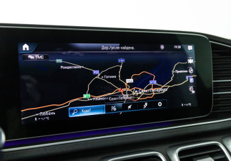 Подержанный автомобиль Mercedes-Benz GLE 2020 года (16 фото)