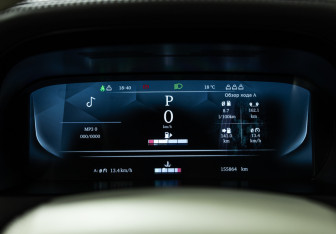 Подержанный автомобиль Land Rover Range Rover Evoque 2013 года (12 фото)